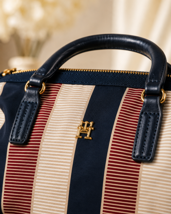 Tommy Hilfiger Striped Casual Shoulder Bag